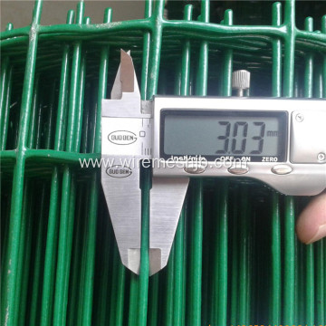 2''x 4'' PVC Coated Welded Wire Mesh Fencing